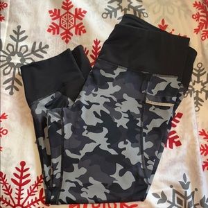 Camo Capri leggings